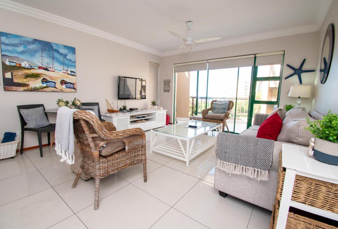 Апартаменты 11 The Shades Umhlanga Rocks Дурбан Экстерьер фото
